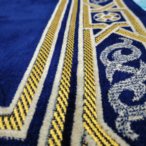 Prayer Mats (Sajjadah) - Image 34