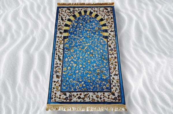 Prayer Mats (Sajjadah) - Image 18