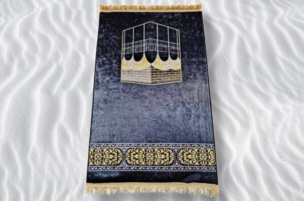 Prayer Mats (Sajjadah) - Image 25